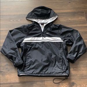 ✨SOLD NIKE Windbreaker Like New✌️✨